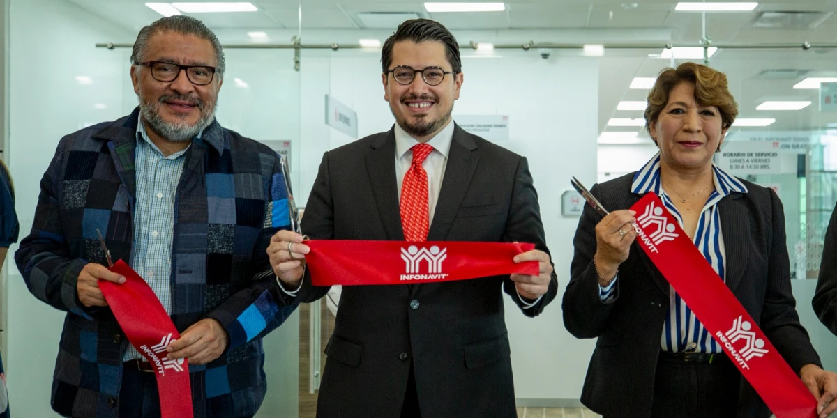 Delfina Gómez, gobernadora del Estado de México, y Carlos Martínez Velázquez, director general del Infonavit, en la inauguración del Cesi AIFA